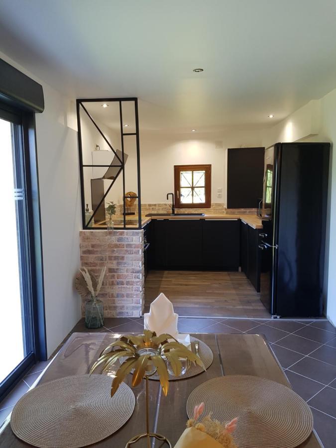 Le Clos De La Deesse La Ferté-Saint-Cyr Extérieur photo
